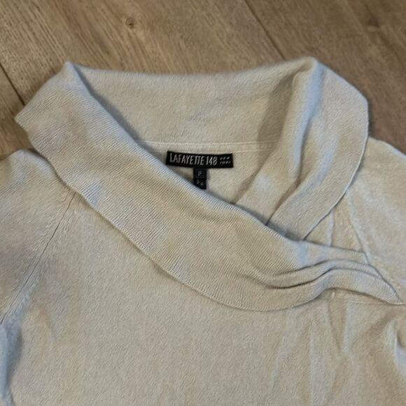 100% CASHMERE SWEATER FROM LAFAYETTE 148 PALE BLUE/LIGHT GRAY SIZE XS PETITE - Picture 4 of 5